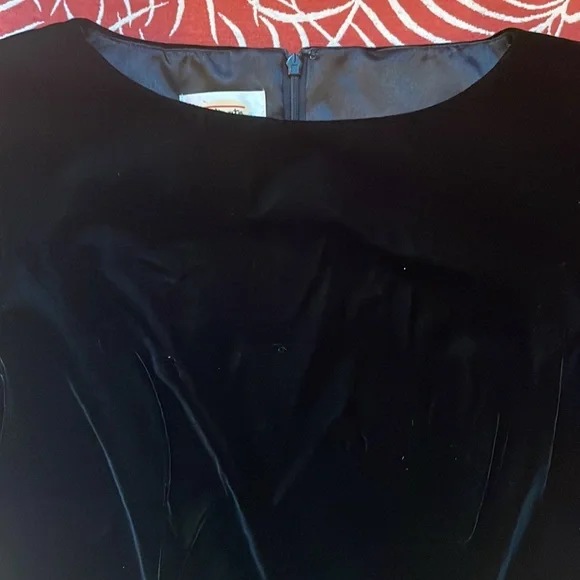 Talbots Little Black Velvet Dress Petite 4 - Picture 8 of 8